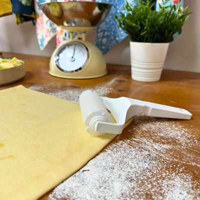 Dexam Lattice Pastry Roller image(2)