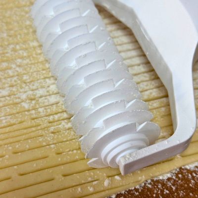 Dexam Lattice Pastry Roller image(5)