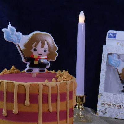 PME Hermione Granger™ Character Candle image(5)