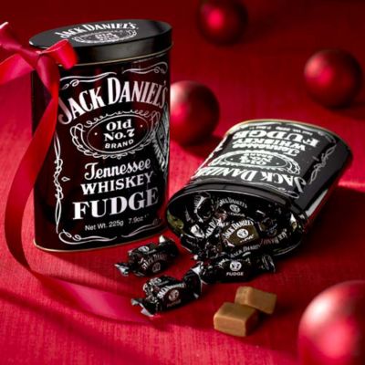 Jack Daniel's® Tennessee Whiskey Fudge Tin image(1)