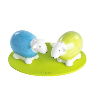 Herdy Salt and Pepper Pots image()
