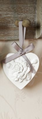 Carnation Clay Heart image(1)