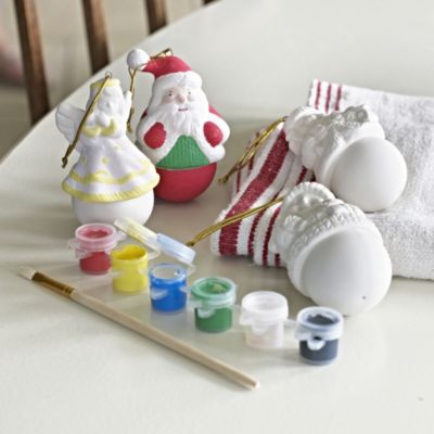 4 Paint Your Own Christmas Baubles image(1)