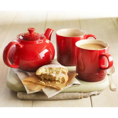 Le Creuset Tea For Two Lakeland