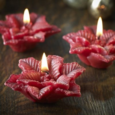 Poinsettia Tealight Trio image()