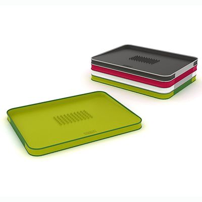 Joseph Joseph Cut and Carve Plus Multi-Function Chopping Board Black image(9)
