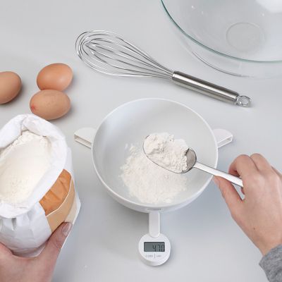 Joseph Joseph Triscale Folding Digital Scale White alt image 6