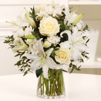 Beautiful Bouquet with free express delivery image(1)