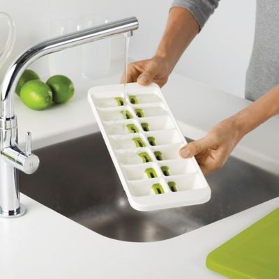 Joseph Joseph Quicksnap Plus Ice Cube Tray alt image 3