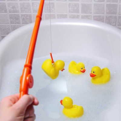 Hook A Duck Bath Game image(2)