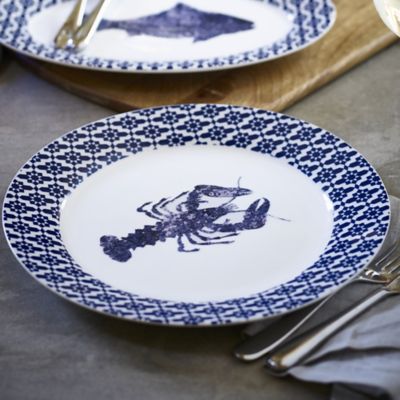 Artesa Round Rimmed Serving Plate image(2)