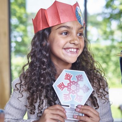 6 Build-a-Snowman Crackers image(4)