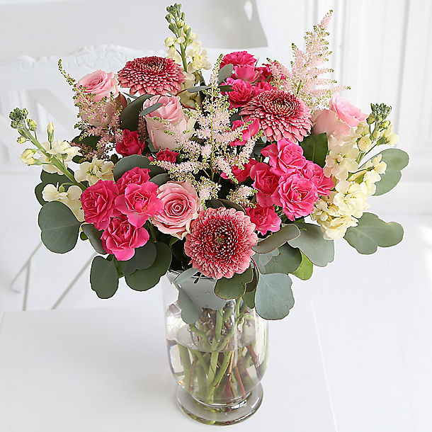 Holiday Romance Bouquet  With Free Express Delivery image(1)