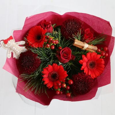 Very Berry Bouquet with Free Express Delivery image(3)