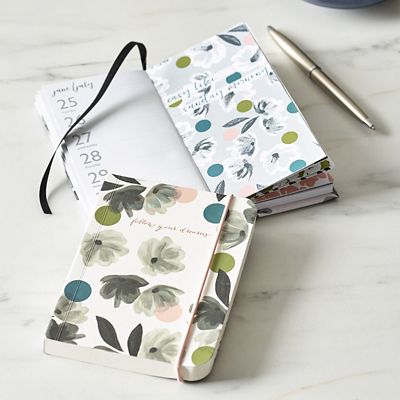 Caroline Gardner Rose Tinted Slim 2018 Diary image(5)