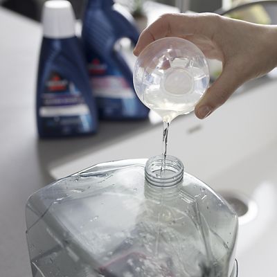 Bissell SpotClean Pro Emergency Stain Remover 1558E image(11)