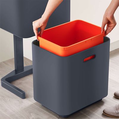 Joseph Joseph Totem Max Waste Recycling Unit - Graphite 60L image(3)