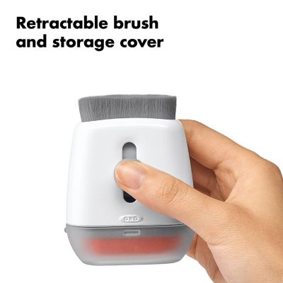 Oxo Sweep & Swipe Laptop Cleaner image(5)