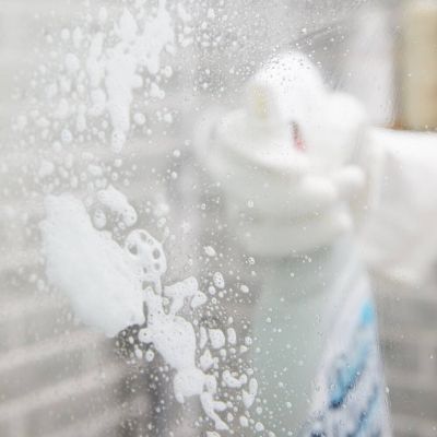 Lakeland Daily Shower Spray 750ml image(3)