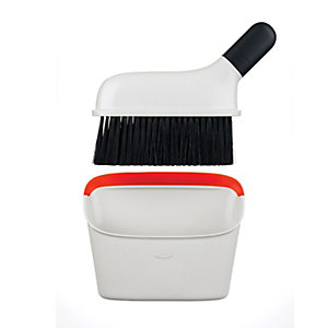 Oxo Compact Dustpan and Brush