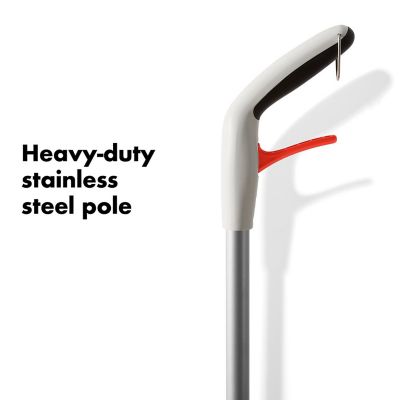 OXO Microfibre Spray Mop with Slide-out Scrubber image(4)