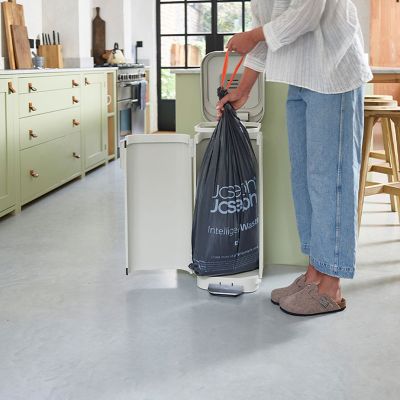 Joseph Joseph Porta Easy-empty Grey Pedal Bin 40L image(5)