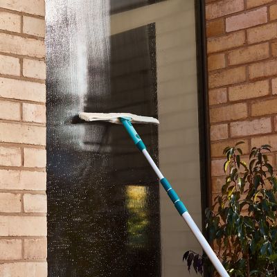 Leifheit Telescopic Window Cleaner image(2)