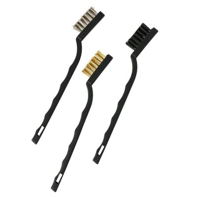 3 Lakeland Outdoor Cleaning Brushes image(1)