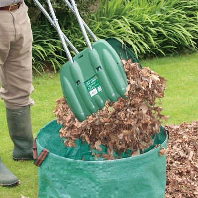 Long Handled Leaf Grabbers image(3)