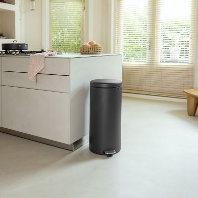 Brabantia NewIcon Pedal Bin 30L image(6)