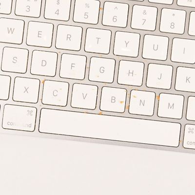 Lakeland Mini Countertop Vacuum image(9)