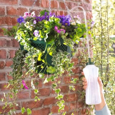 Hanging Basket Waterer image()