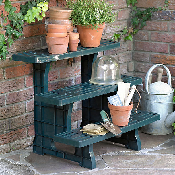 3 Tier Straight Plant Stand image()