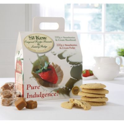 St Kew Strawberries & Cream Pack Lakeland