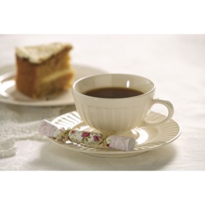 10 Truly Scrumptious Saucer Crackers image(2)