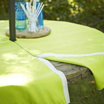 Round Tablecloth with Opening Green image()