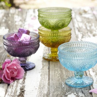 Glass shop pudding bowls