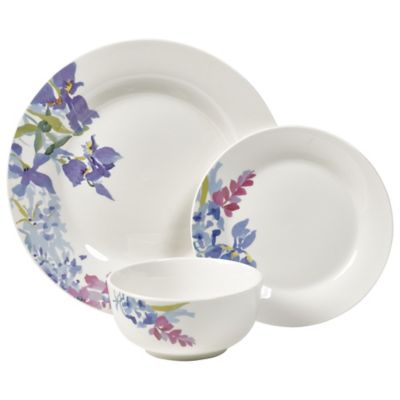 Pretty dinner shop set