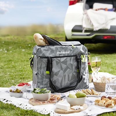 mobicool soft powered cooler bag