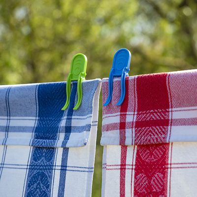 20 Easy Grip Storm Pegs image(3)