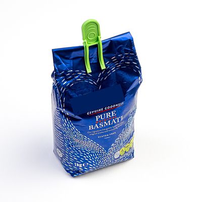 20 Easy Grip Storm Pegs image(4)