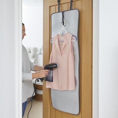 Lakeland Over-Door Garment Steamer Pad image(2)