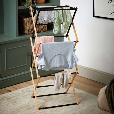 Lakeland Beechwood and Steel Extendable Concertina Airer image(6)