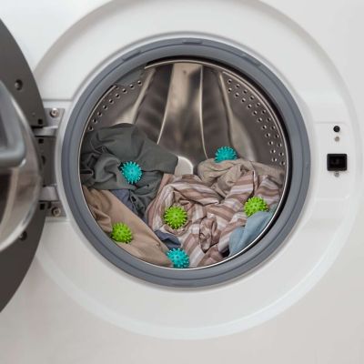 8 Dolly Washing Balls with Cotton Bag image(3)