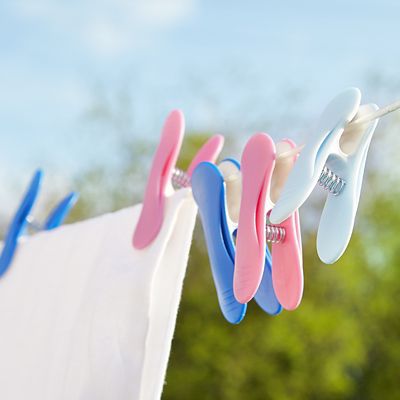 Telescopic Laundry Pole and Line Bundle with Peg Bag image(11)