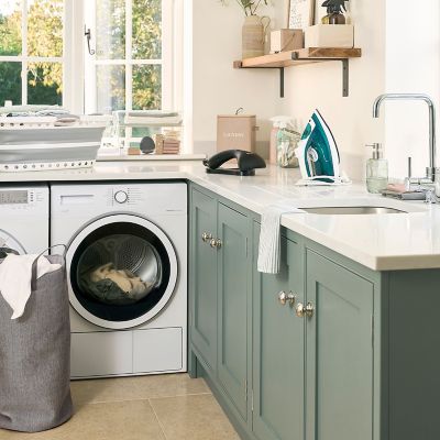 Lakeland Corded Iron image(6)