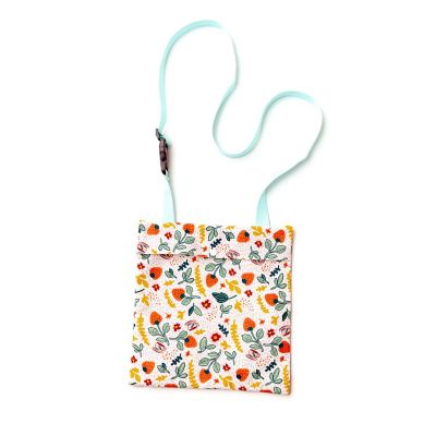 Lakeland Strawberry Patch Peg Bag