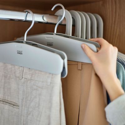 Joseph Joseph Orderly™ Easy-Grip Hangers - Set of 2 image(8)