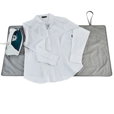 Lakeland Ironing Mat with Silicone Iron Rest image(5)