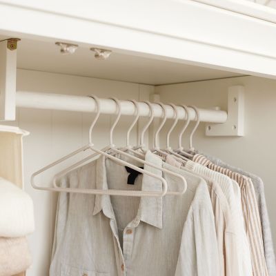 Lakeland Space Saving Hangers - Pack of 8 image(2)
